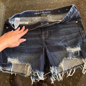 American Eagle shorts midi